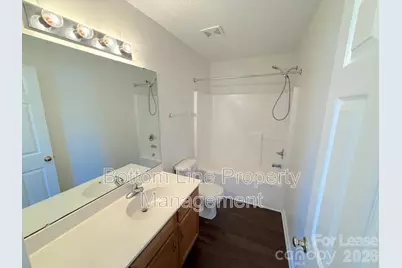 8821 Cameron Spring Road, Charlotte, NC 28214 - Photo 14