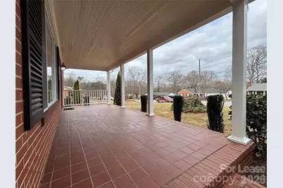418 Coolidge Avenue, Statesville, NC 28677 - Photo 2