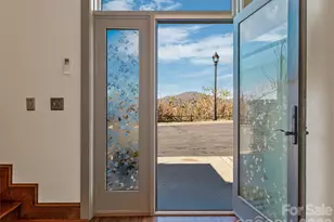 4 Chimney Crest Dr, Asheville, NC 28806 - Photo 6