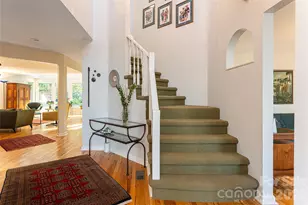 168 SkyView Cir, Asheville, NC 28804 - Photo 10