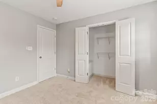 1336 Green Oaks Ln, Charlotte, NC 28205 - Photo 24