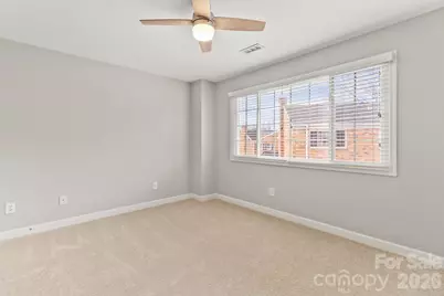 1336 Green Oaks Lane, Charlotte, NC 28205 - Photo 16