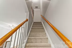 1336 Green Oaks Ln, Charlotte, NC 28205 - Photo 14