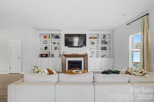 2215 Transatlantic Ave, Charlotte, NC 28215 - Photo 14