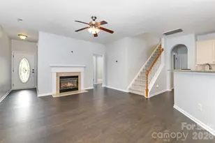 6533 Falls Lake Dr, Charlotte, NC 28270 - Photo 2