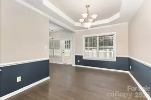 6533 Falls Lake Dr, Charlotte, NC 28270 - Photo 6