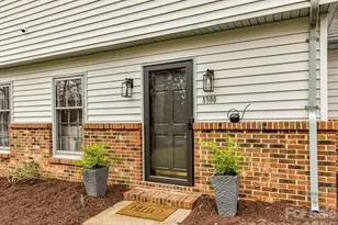 5900 Cabotwood Ln, Charlotte, NC 28212 - Photo 1