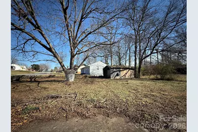 2924 Burbank Drive, Charlotte, NC 28216 - Photo 16