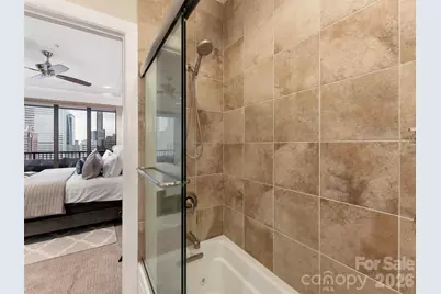 222 S Caldwell Street #1706, Charlotte, NC 28202 - Photo 18
