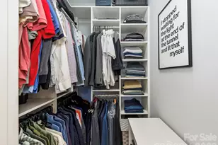 222 S Caldwell St, Charlotte, NC 28202 - Photo 20