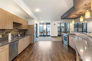 222 S Caldwell St, Charlotte, NC 28202 - Photo 30