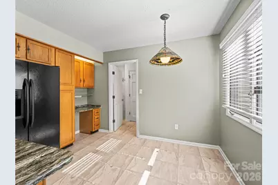 110 Deerlake Drive, Asheville, NC 28803 - Photo 8