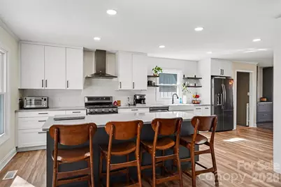 1834 Summerhill Drive, Charlotte, NC 28212 - Photo 8