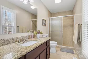 1834 Summerhill Dr, Charlotte, NC 28212 - Photo 16