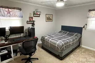 120 General Pemberton St, Stanley, NC 28164 - Photo 18