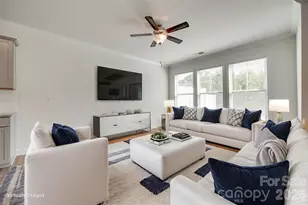 642 Altamonte Dr, Clover, SC 29710 - Photo 2