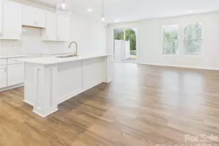 311 E King St, Kings Mountain, NC 28086 - Photo 12