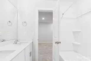 311 E King St, Kings Mountain, NC 28086 - Photo 36