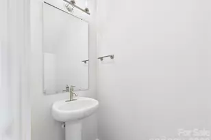 311 E King St, Kings Mountain, NC 28086 - Photo 16