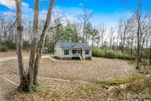 670 Summersby St, Chester, SC 29706 - Photo 4