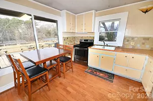 1340 1st Ave Pl NW, Hickory, NC 28601 - Photo 12