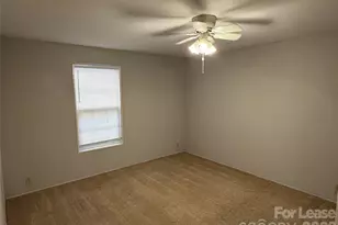 6226 Glenn Teague Rd, Charlotte, NC 28216 - Photo 6