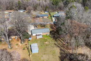 2629 Fairgreen Dr, Gastonia, NC 28056 - Photo 32