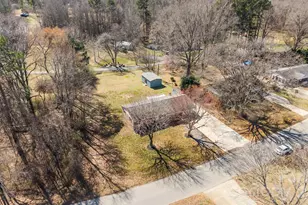2629 Fairgreen Dr, Gastonia, NC 28056 - Photo 30