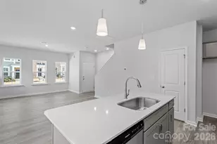 5831 Tuckaseegee Rd, Charlotte, NC 28208 - Photo 10