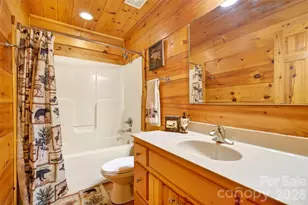 28 Outback Trl, Nebo, NC 28761 - Photo 32