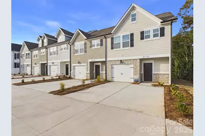 311 E King Street #05, Kings Mountain, NC 28086 - Photo 2