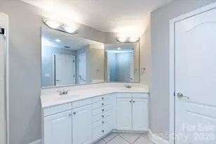 415 N Church St, Charlotte, NC 28202 - Photo 34