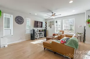 6017 Irwins Br Dr, Charlotte, NC 28217 - Photo 8