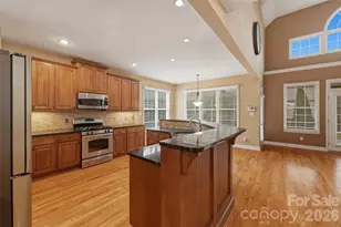 1838 31st Ave Ln NE, Hickory, NC 28601 - Photo 10