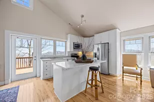 5 Lila Ln, Clyde, NC 28721 - Photo 6