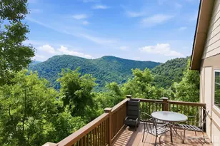 5 Lila Ln, Clyde, NC 28721 - Photo 2