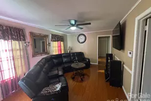 422 E 12th Ave, Gastonia, NC 28054 - Photo 2