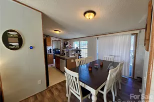 2390 Claremont Rd, Newton, NC 28658 - Photo 6