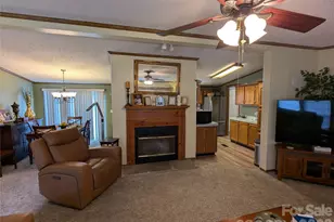 6846 Potter Rd, Matthews, NC 28104 - Photo 4