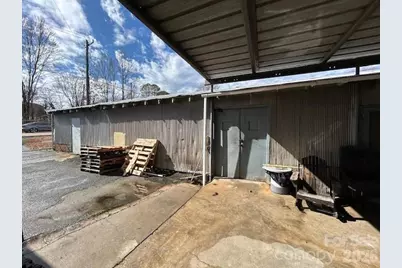 203 E 29th Street, Kannapolis, NC 28083 - Photo 12