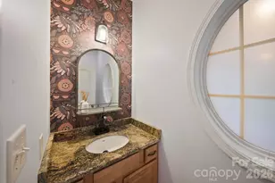 21 Hope Rd, Weaverville, NC 28787 - Photo 14