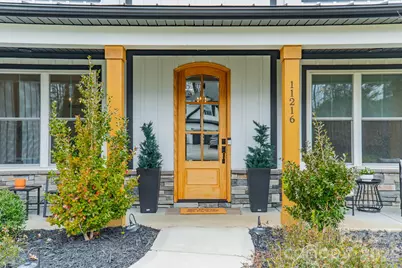 11216 Wooded Saddle Road, Charlotte, NC 28216 - Photo 4