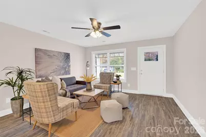 2833 Southwest Boulevard, Charlotte, NC 28216 - Photo 8