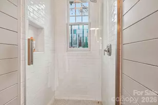 226 W Park Ave, Charlotte, NC 28203 - Photo 36