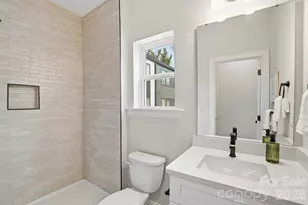 4504/4506 W Tyvola Rd, Charlotte, NC 28208 - Photo 26