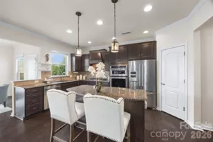 10830 Saltmarsh Ln, Charlotte, NC 28278 - Photo 14