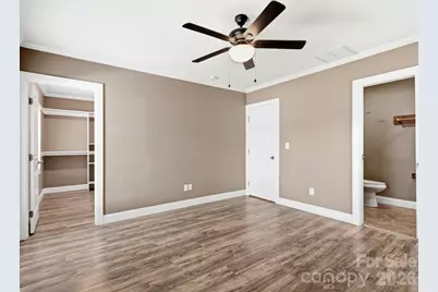 3333 Chimney Rock Road, Hendersonville, NC 28792 - Photo 20
