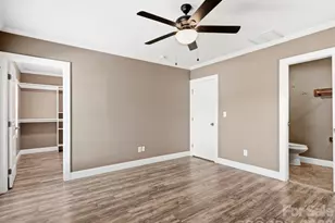 3333 Chimney Rock Rd, Hendersonville, NC 28792 - Photo 20
