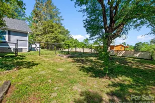 3333 Chimney Rock Rd, Hendersonville, NC 28792 - Photo 28
