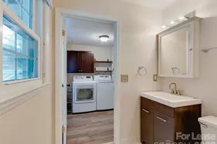 7026 Morganford Rd, Charlotte, NC 28211 - Photo 26